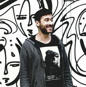 Meet your Posher, Sokratis